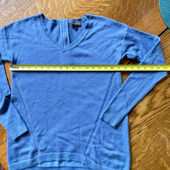 The Limited Sweater - Picture 5 of 12